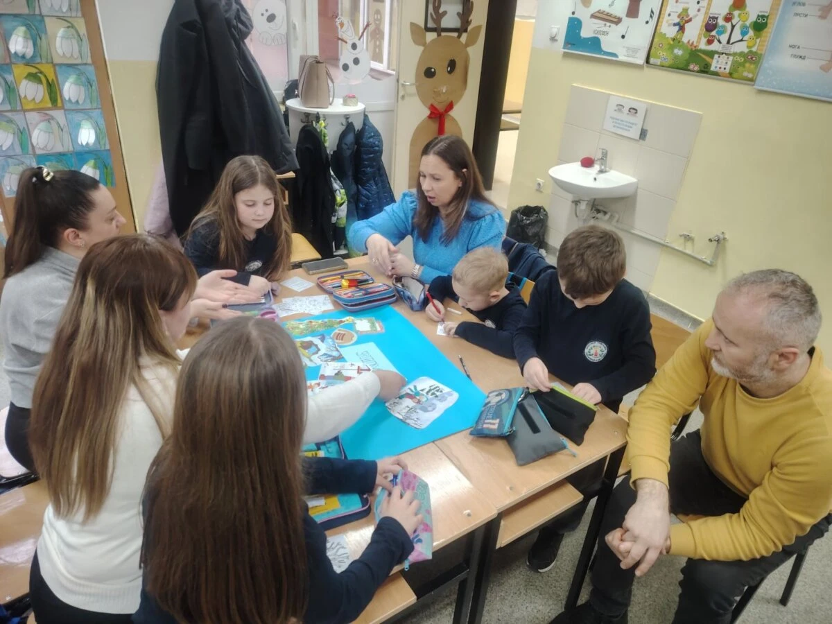 Учениците од II-2 одд. реализираа заеднички час по природни науки со родителите