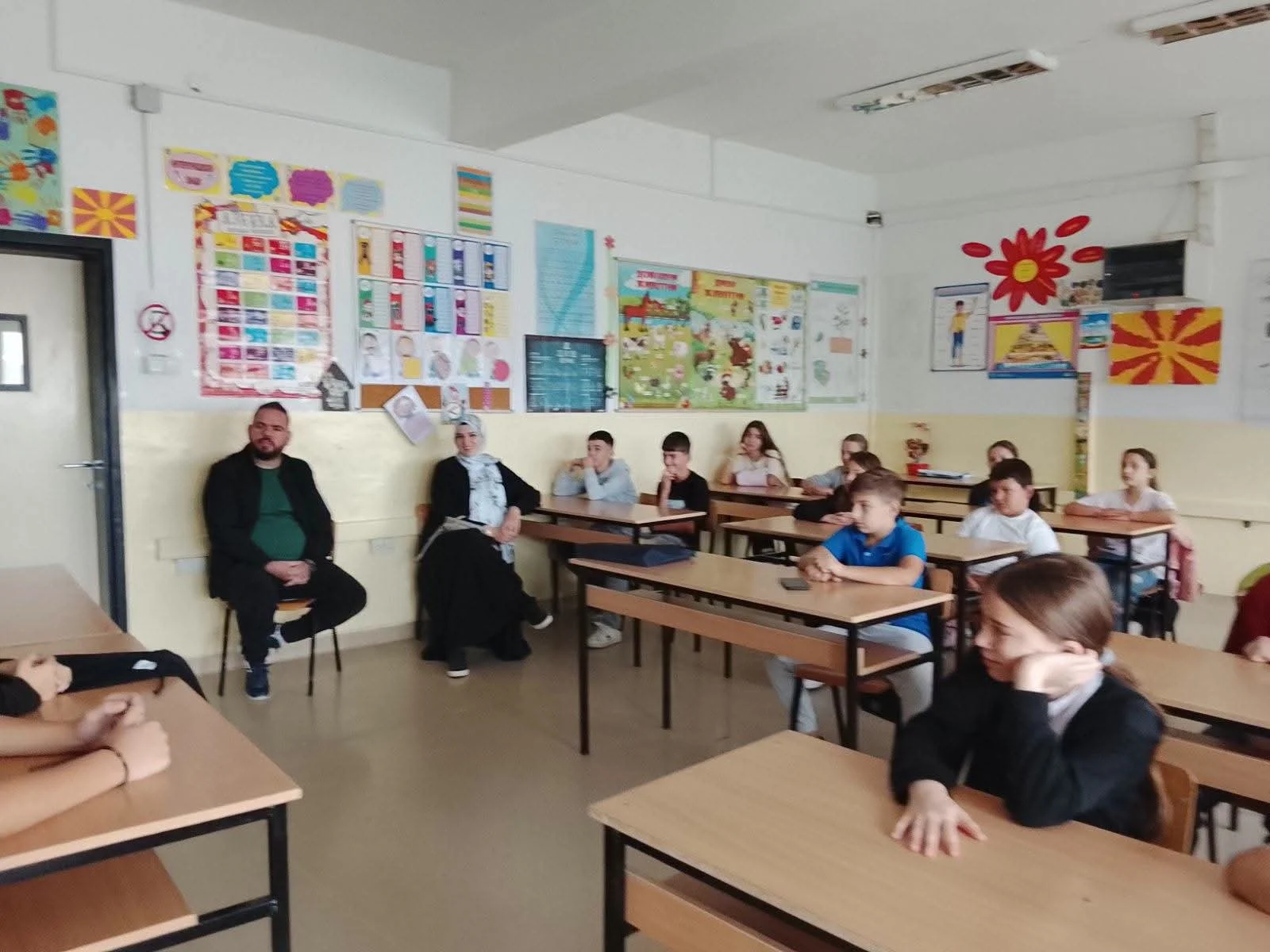 Основачки состанок на ученичкиот парламент